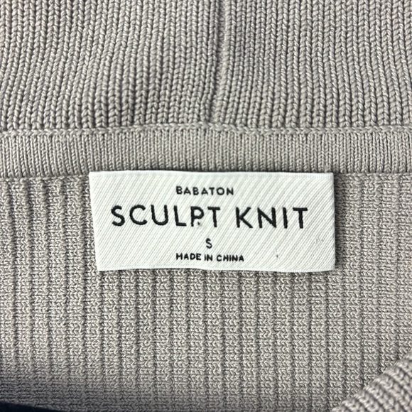 Aritzia Babaton  NWOT Sculpt Knit Off-Shoulder Ashen grey size small - Picture 10 of 14